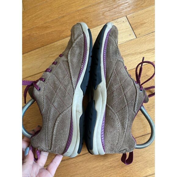 L.L. Bean women's brown suede outdoor hiking comfort lace up shoes size 8.5 wide - Picture 5 of 8
